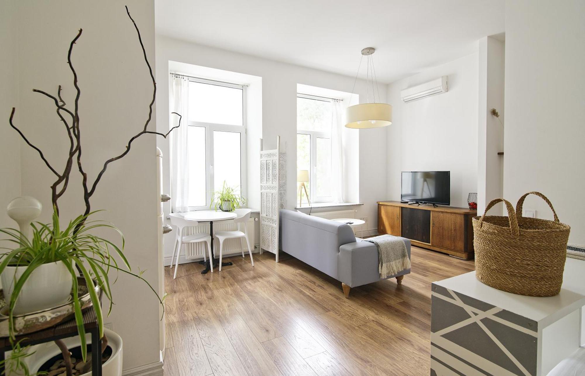 White Door Apartments Heart Of Odessa 1 Exterior photo